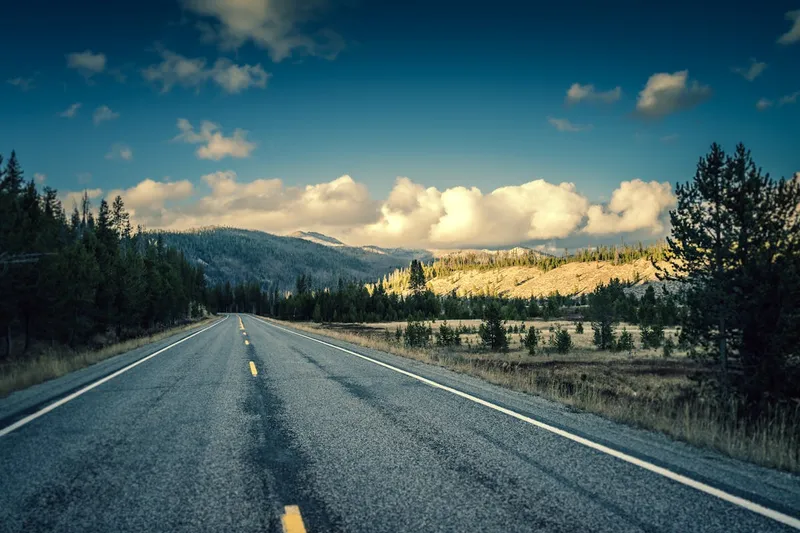 Step Deck truck dispatch services in Idaho